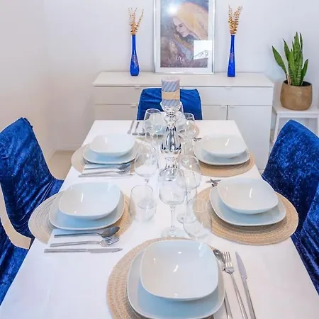 Horizont Luxe Seaview Апартаменты *