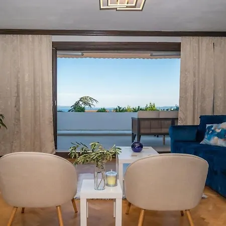 Апартаменты Horizont Luxe Seaview