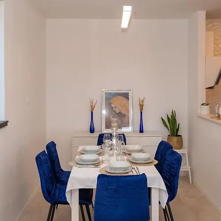 Horizont Luxe Seaview * Сплит
