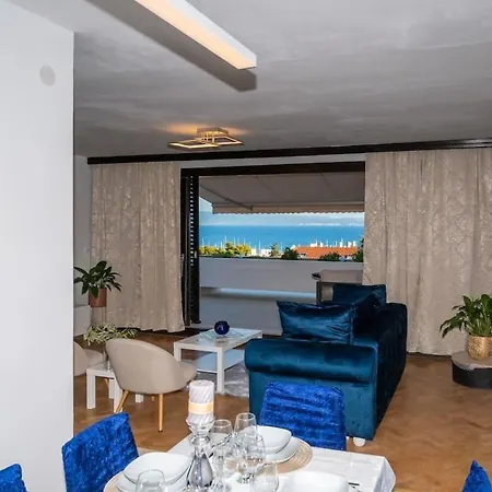 Horizont Luxe Seaview Апартаменты Сплит